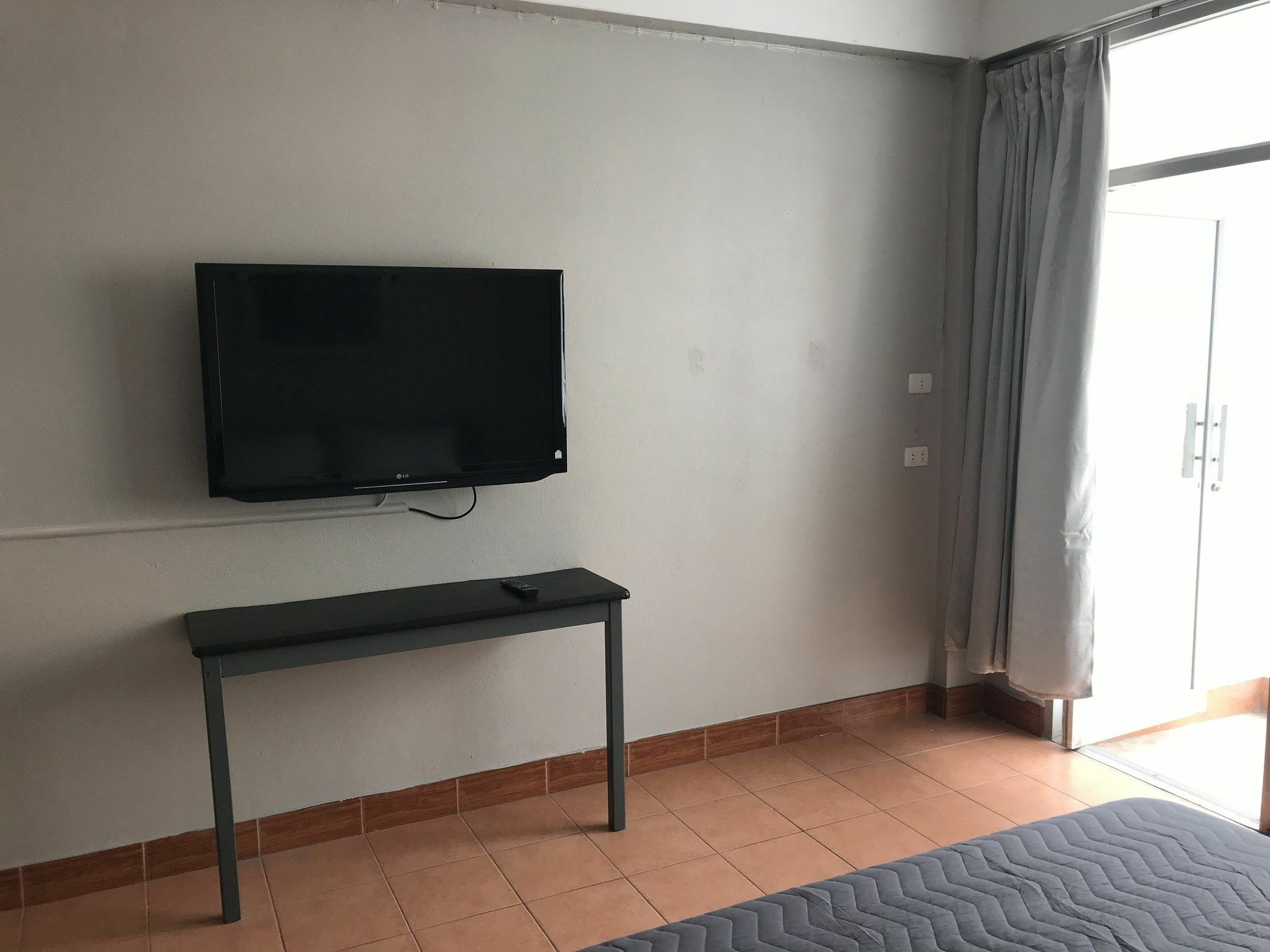Seaview Hotel Bãi biển Jomtien Ngoại thất bức ảnh