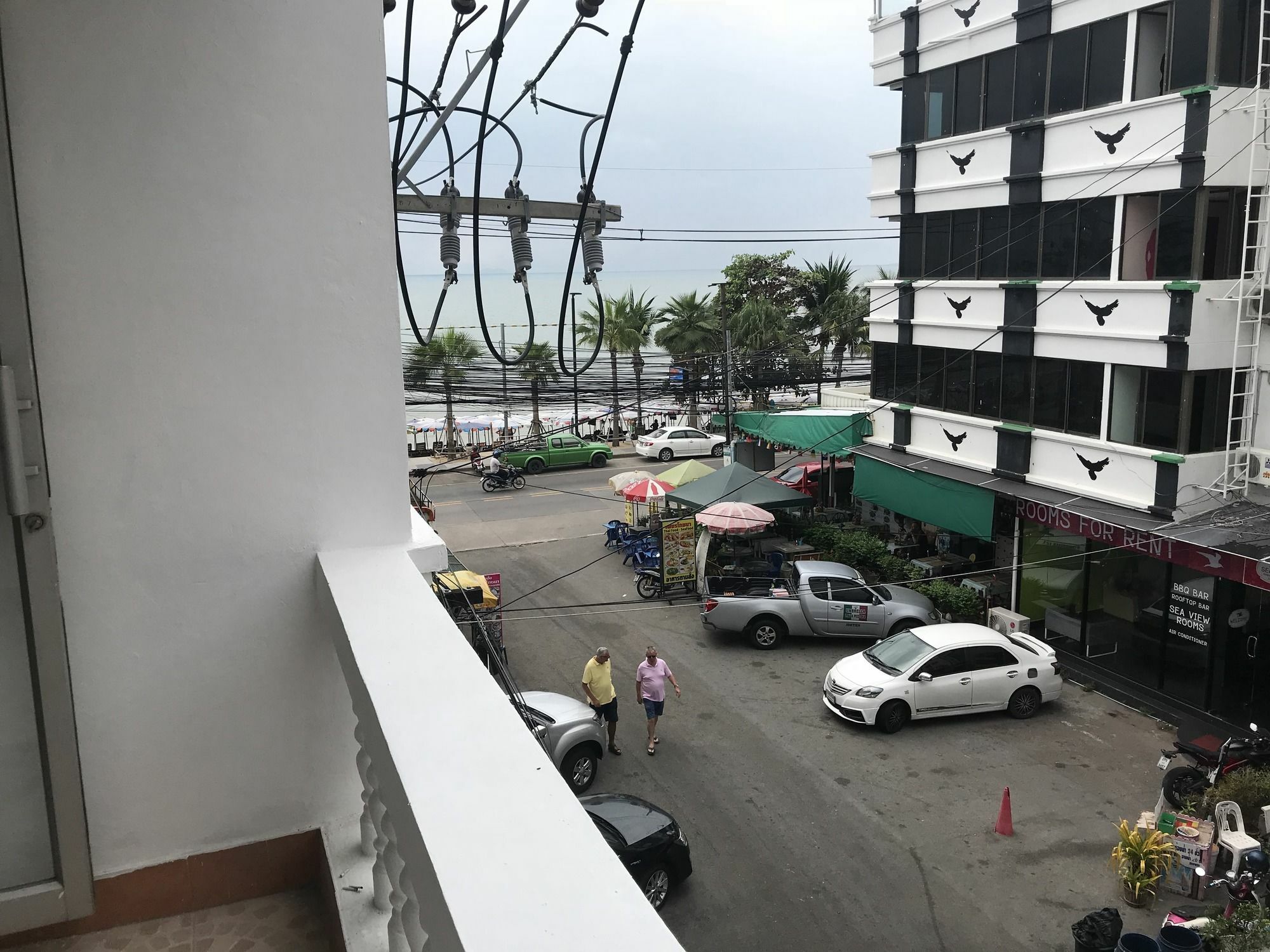 Seaview Hotel Bãi biển Jomtien Ngoại thất bức ảnh
